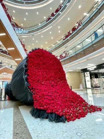 GrandBridgeSeek workshop space where corporate flower arrangements are designed and prepared for business delivery